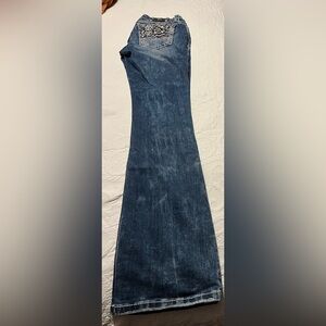 Women's Blue Jeans with Embroidered Pocket